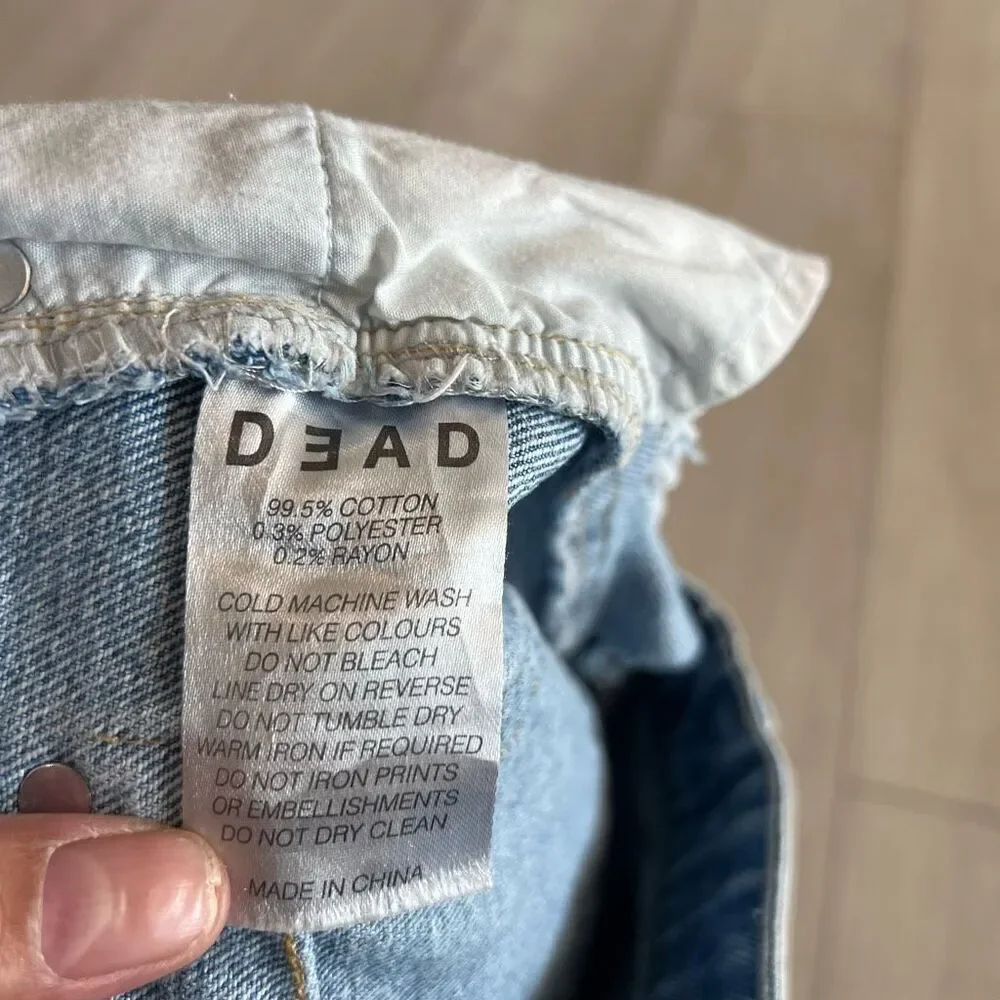 Dead femme dead femme